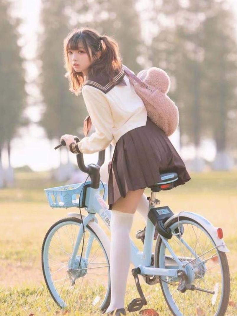 jk上衣可以随便穿吗（jk怎么穿有什么讲究）