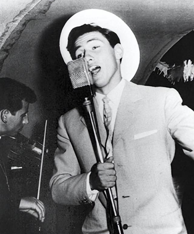 意大利的前总理是谁（86岁的意大利前总理）(3)