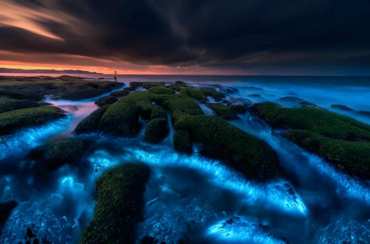 3.涠洲岛，大石岛，风车海滩