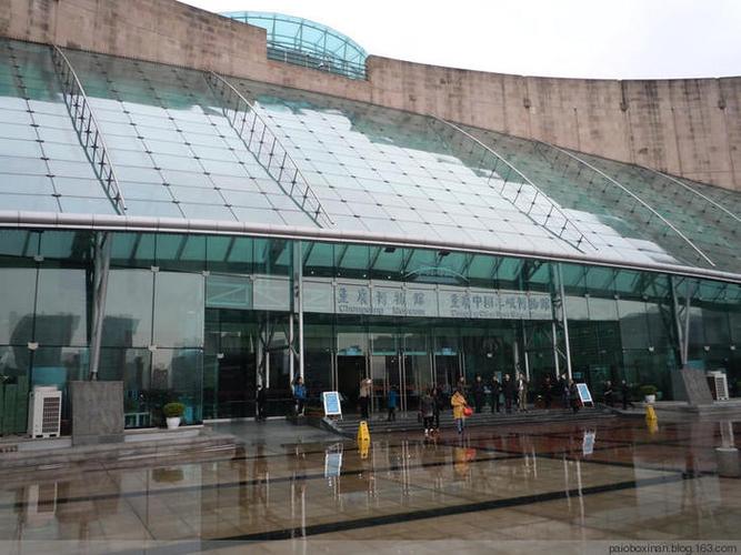 1、三峡博物馆位置:涪陵区城区西南方向,距主城20公里