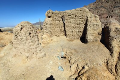 ​智子疑邻译文是什么（每日一诗：韩非《智子疑邻》宋有富人，天雨墙坏）