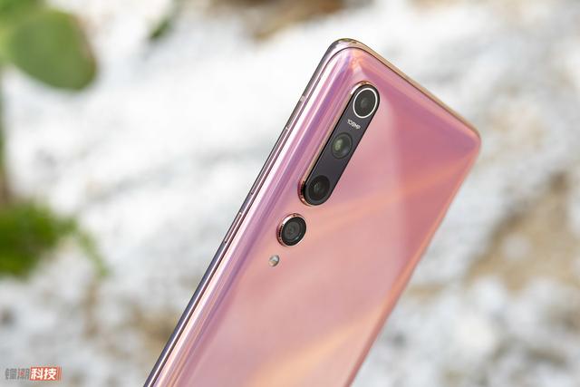 小米10来了今日发布（运行够快拍照清晰）(4)