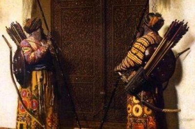 ​波斯帝国皇帝阿迦汗是怎么死的?