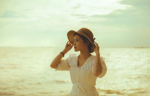 描写石头的优美句子