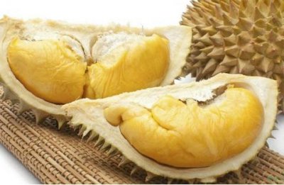 ​描写吃榴莲的幽默句子（吃榴莲发高大上的说说）