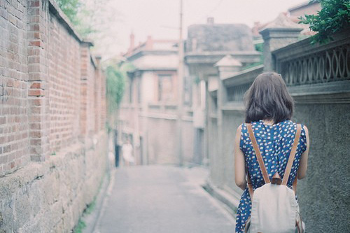 鼓励读书的优美句子65句