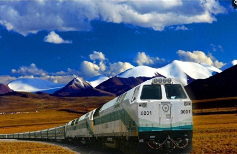 中国这十二个超级工程，每一个都耗资千亿，还有三个超过一万亿