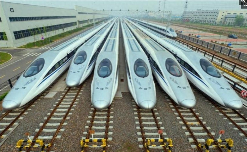 中国这十二个超级工程，每一个都耗资千亿，还有三个超过一万亿