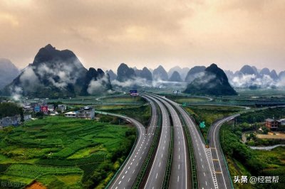 ​国外爆火的合那高速，全长516公里，仿佛在云端穿行！