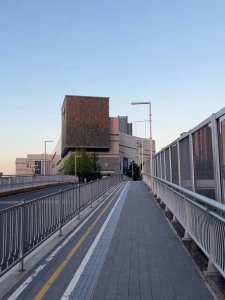 ​万科卖了上海七宝万科，却为何不卖青浦天空之城？