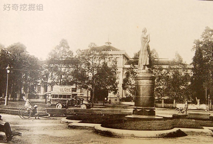 1922年的越南西贡，看上去非常西化，也非常富裕