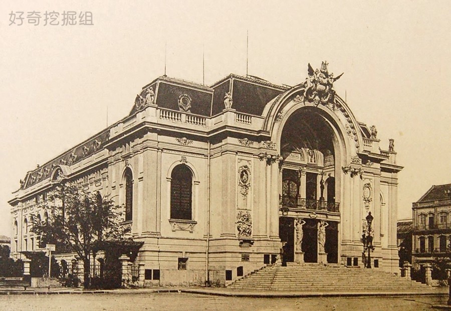 1922年的越南西贡，看上去非常西化，也非常富裕