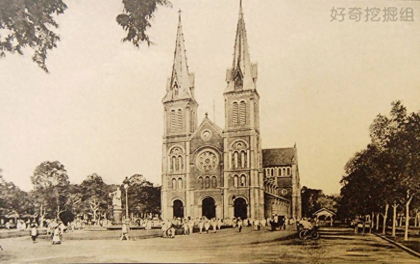 1922年的越南西贡，看上去非常西化，也非常富裕