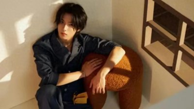 ​刘耀文新歌《SUGAR》震撼发布，狼尾牛仔造型尽显帅气魅力