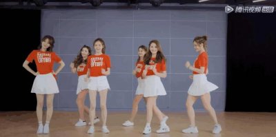 ​腾讯体育最美女主播排名！她曾狠甩富二代，最后一个像极了初恋