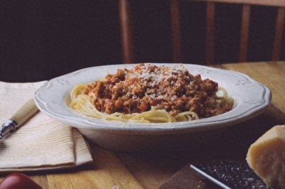 ​超简单的肉酱面做法，5分钟搞定！