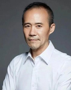 ​72岁王石：官宣有个3岁女儿，不是私生女，多张孩子照片流出