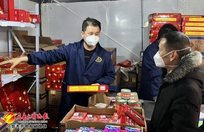 ​烟花爆竹销售首日，各品类商品价格稳中有降