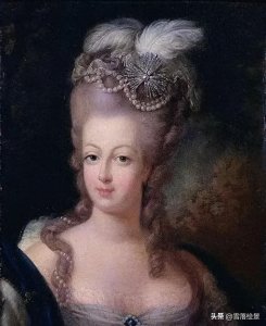 ​断头王后玛丽：14岁远嫁法国，38岁被砍头，曾一个人花光国库？