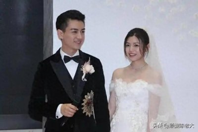 ​赵丽颖10年前开的一枪，如今正中陈晓眉心，陆贞台词恰好印证