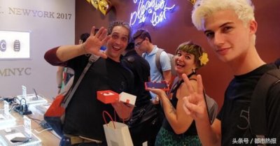 ​一加5首发瞬间售罄，28日将第二轮发售