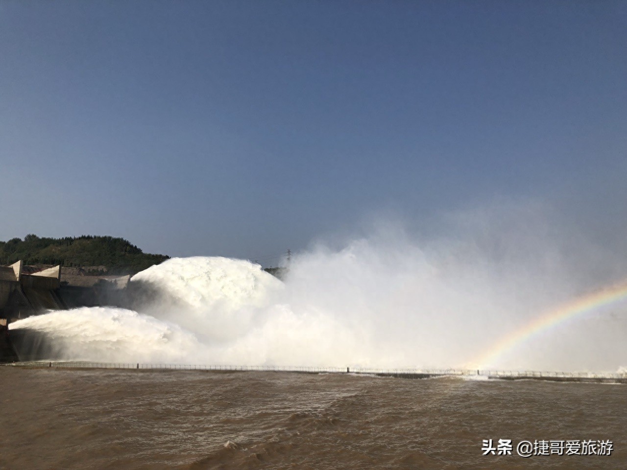 河南省 济源市 黄河小浪底水利枢纽风景区