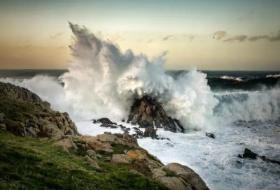 ​形容离别不舍的伤感句子 催人泪下的离别心情说说（精选推荐）