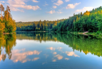 ​带不配被爱的网名女生